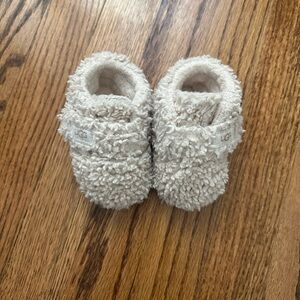 UGG Bixbee Bootie, Size 6-12 months